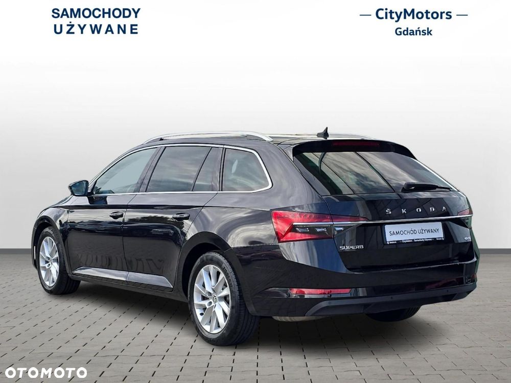 Skoda Superb 2.0 TDI Ambition DSG - 6