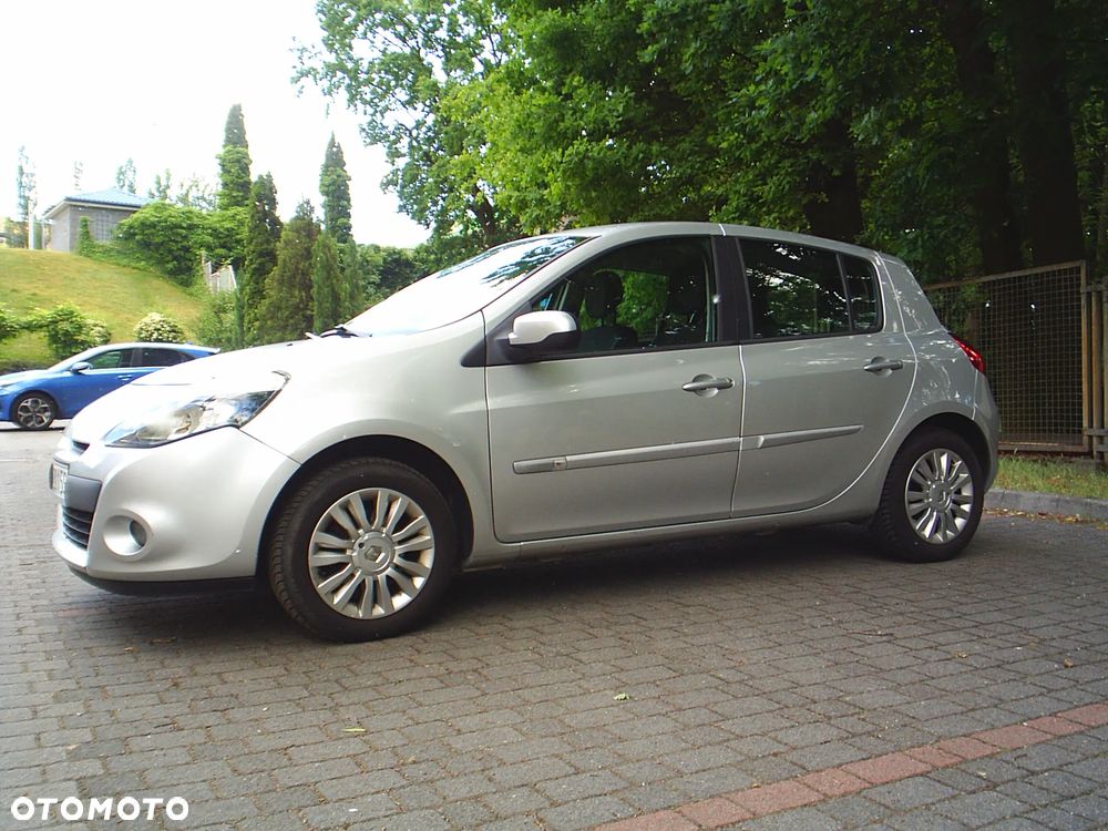 Renault Clio 1.2 16V 75 Dynamique - 4