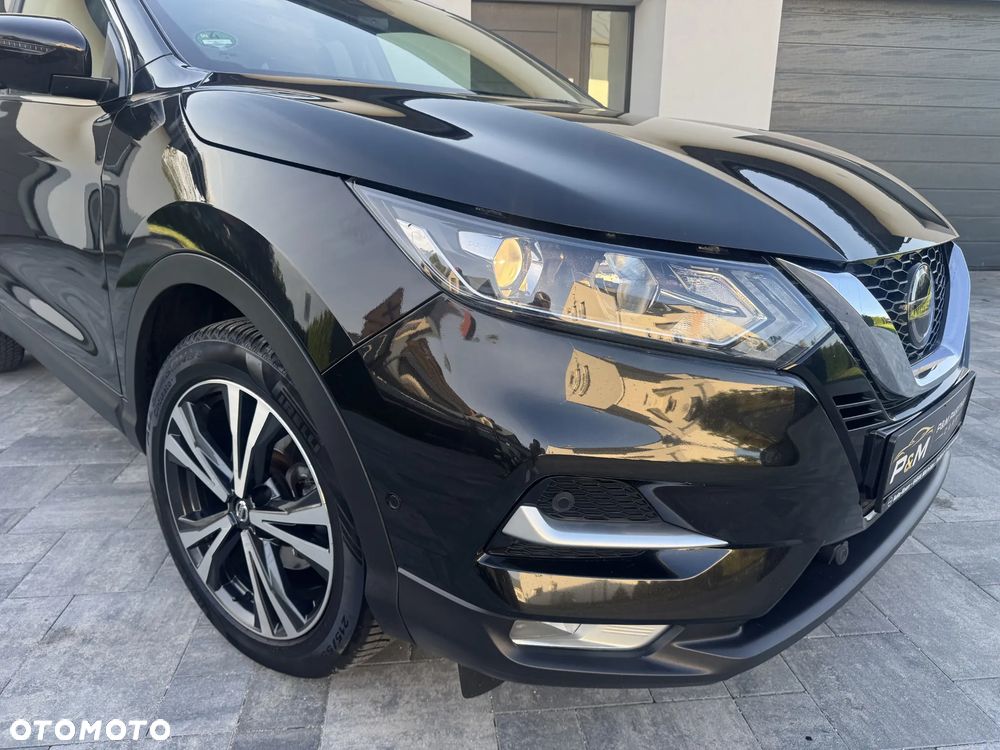 Nissan Qashqai 1.3 DIG-T N-Connecta - 28
