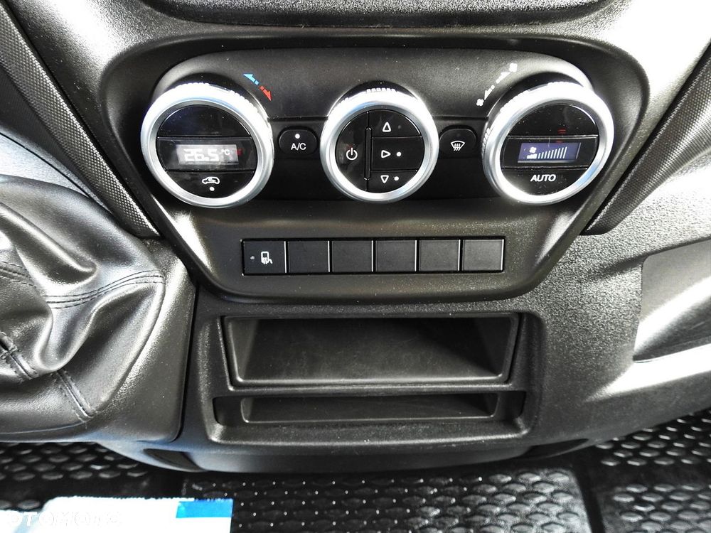 Iveco DAILY 35C16 KONTENER WINDA 8 PALET TEMPOMAT BLIŹNIACZE KOŁA KLIMATYZACJA  160KM - 36