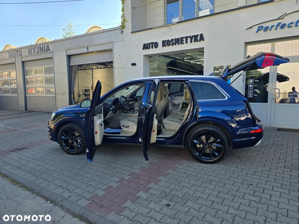 Audi Q7 - 16