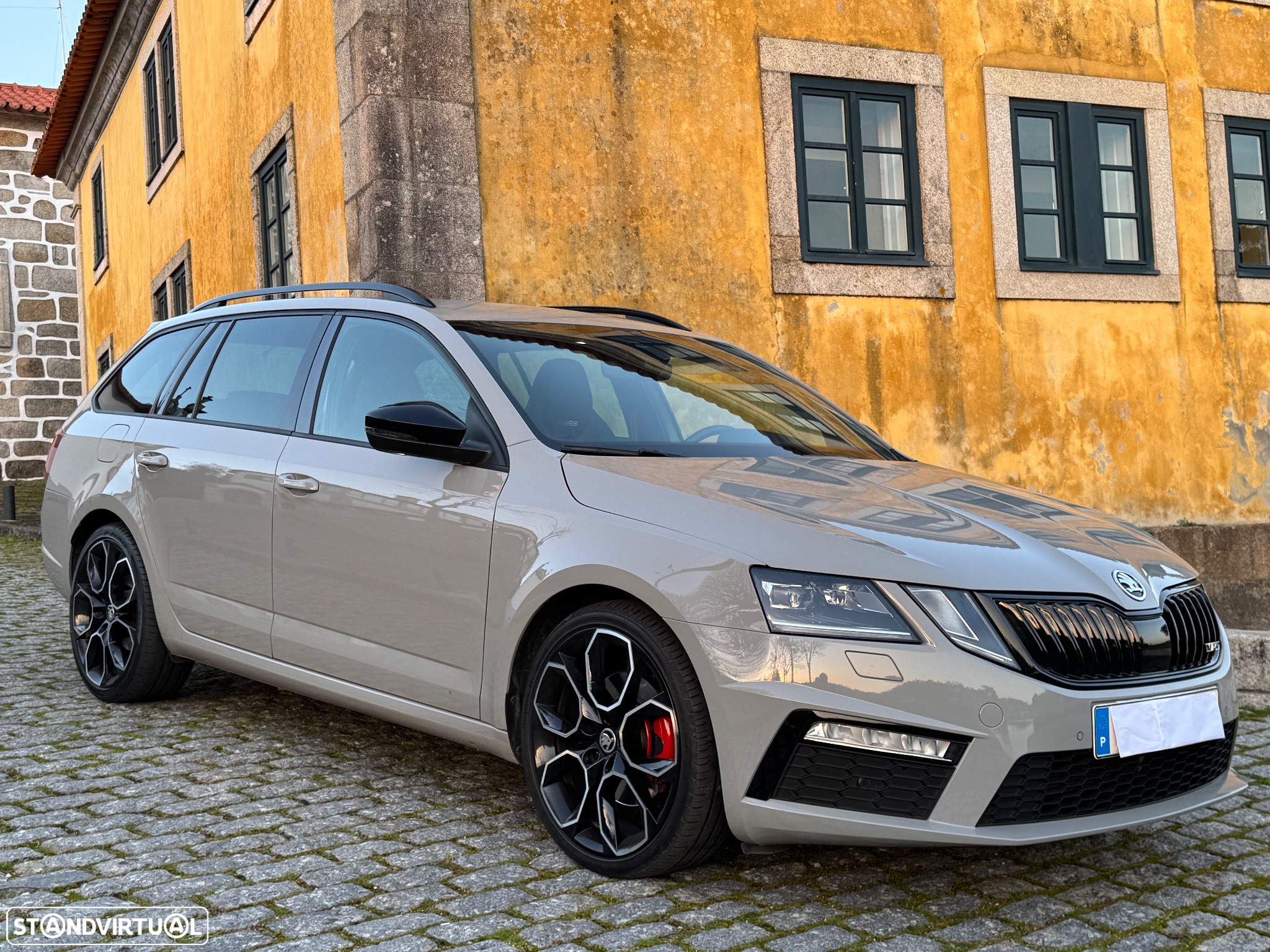 Skoda Octavia Break 2.0 TDI DSG 4x4 RS First Edition - 35