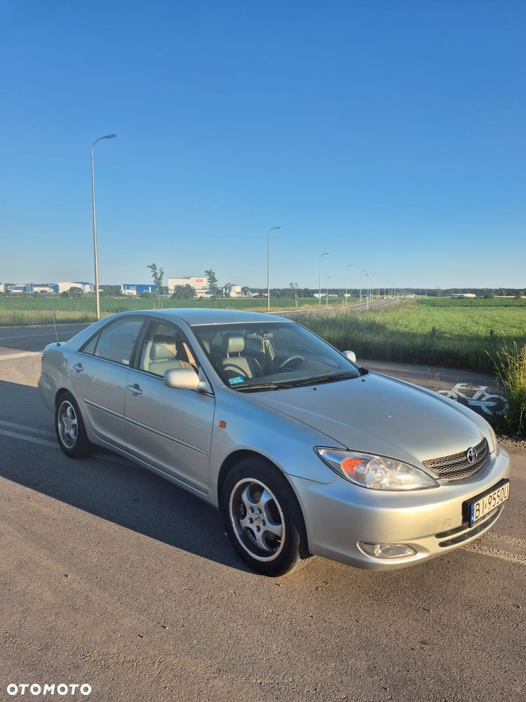 Toyota Camry 2.4 VVT-i - 4