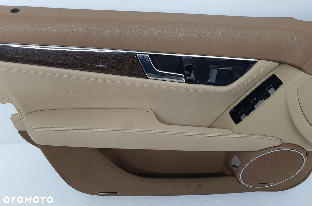 BOCZEK TAPICERKA LEWY PRZÓD MERCEDES W204 A2045409633 EUROPA - 3