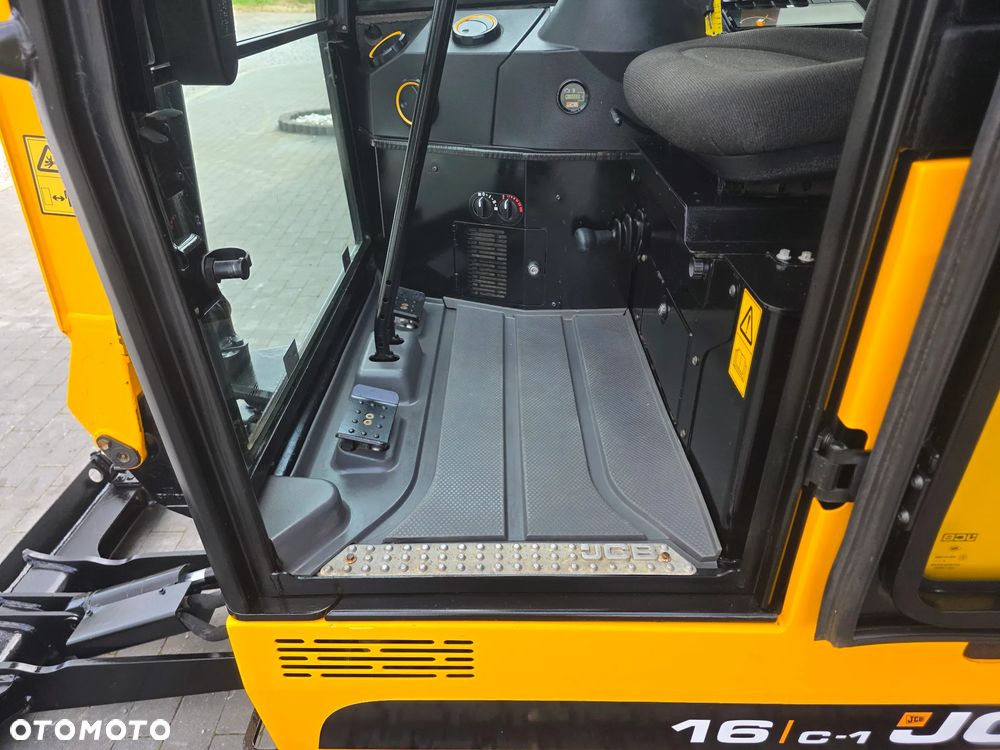 JCB JCB 16 C-1 mini koparka 3 łyżki szybkozłącze 19c1 sprowadzona 8018 serwisowana - 26
