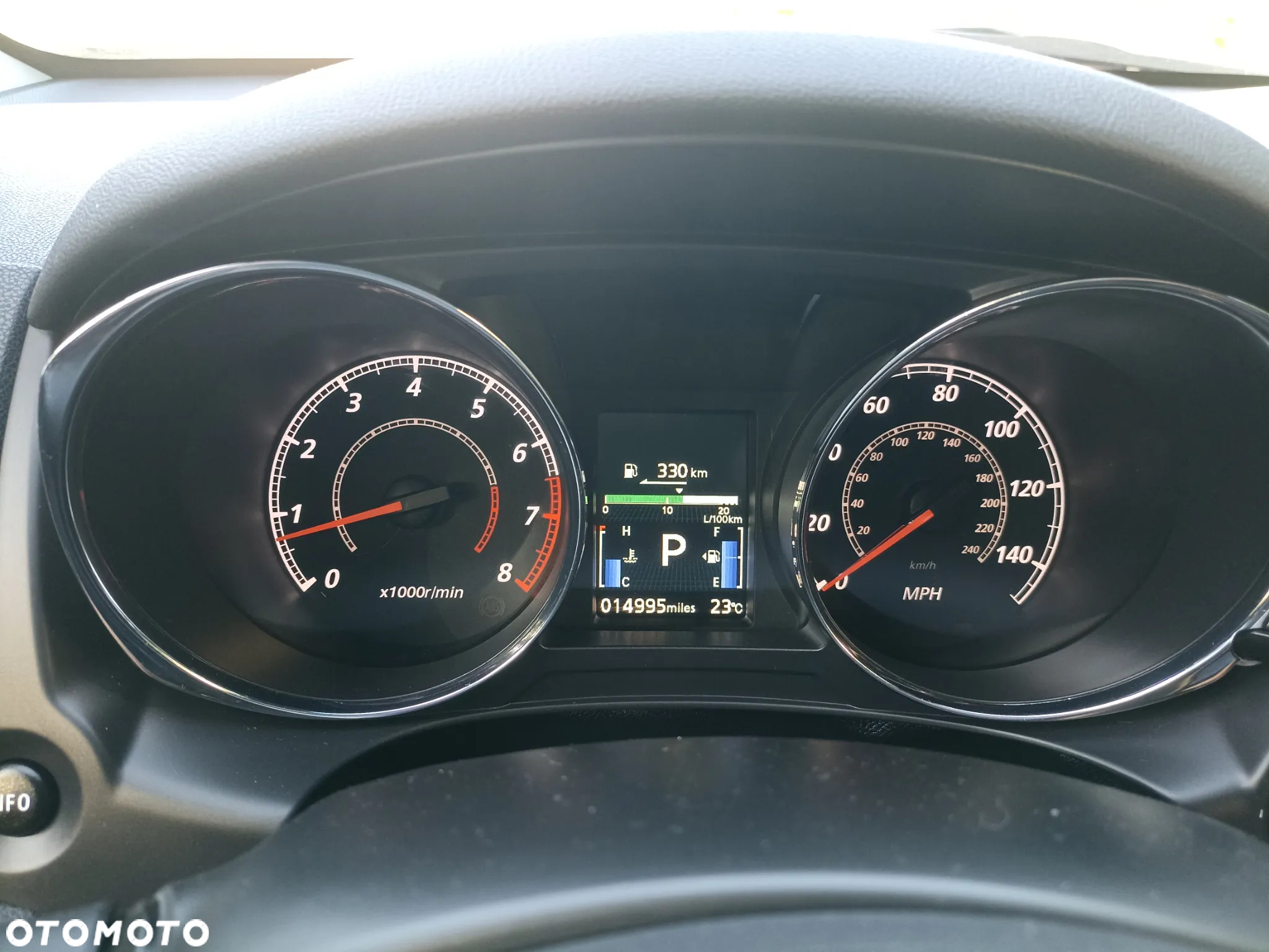 Mitsubishi ASX 2.0 4WD CVT Plus - 15