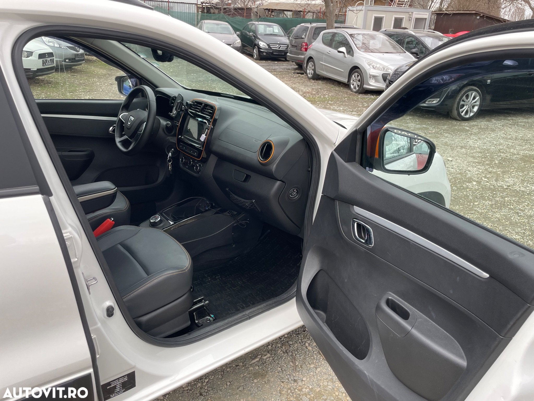 Dacia Spring Cargo Electric 45 (33kW) - 11
