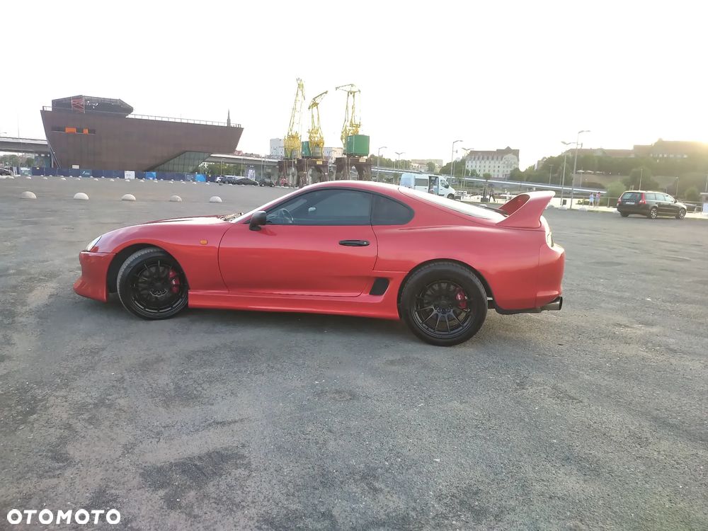 Toyota Supra - 10