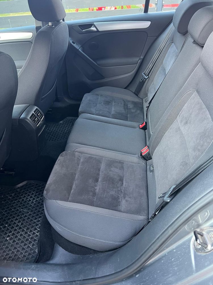 Volkswagen Golf 1.6 TDI Comfortline - 5