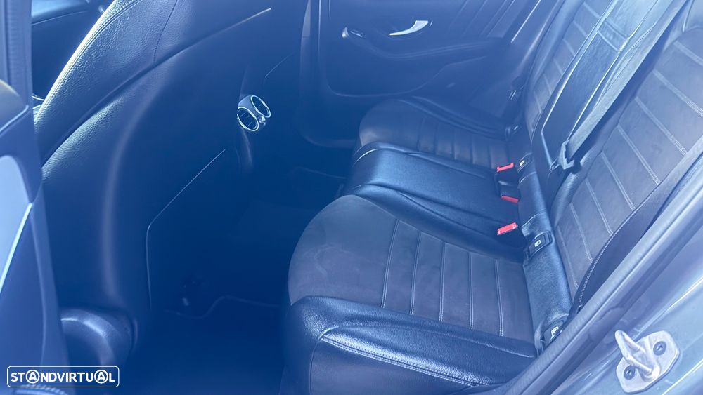 Mercedes-Benz GLC 300 de Coupé 4Matic - 24