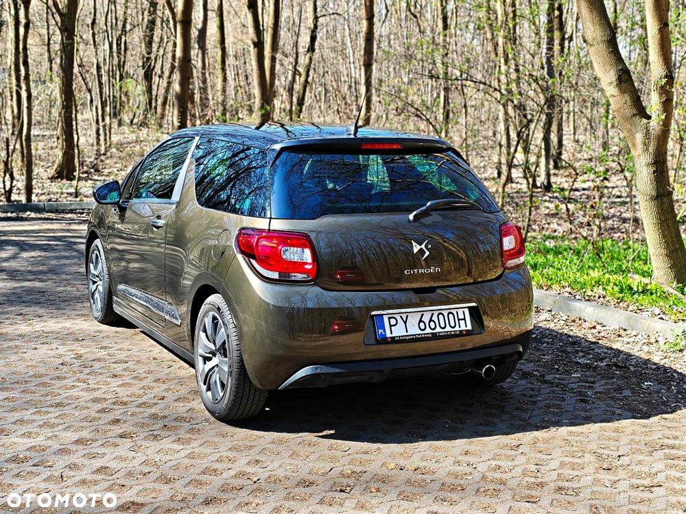 Citroën DS3 VTi 120 SoChic - 2