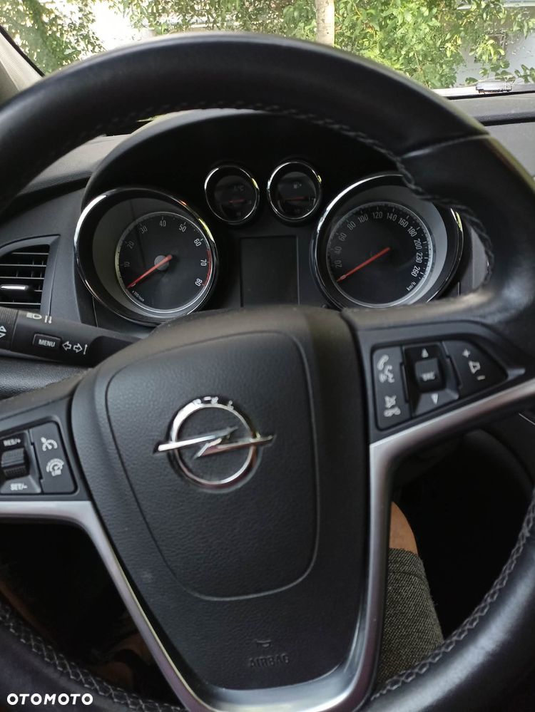 Opel Astra 1.6 EU6 - 6