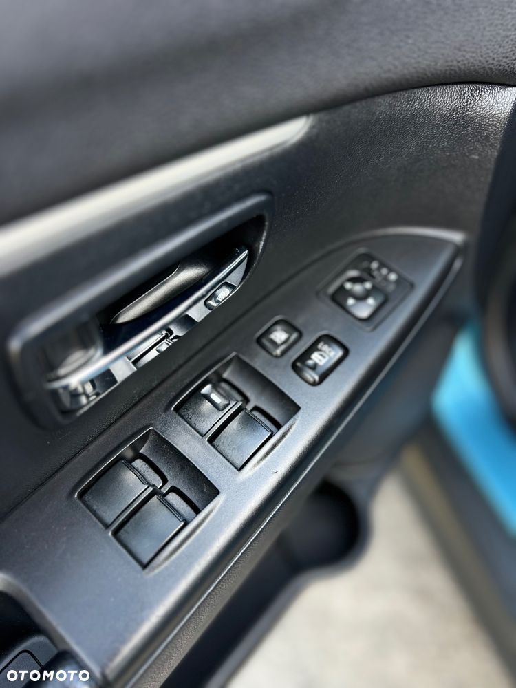 Mitsubishi ASX 1.6 2WD Instyle - 27