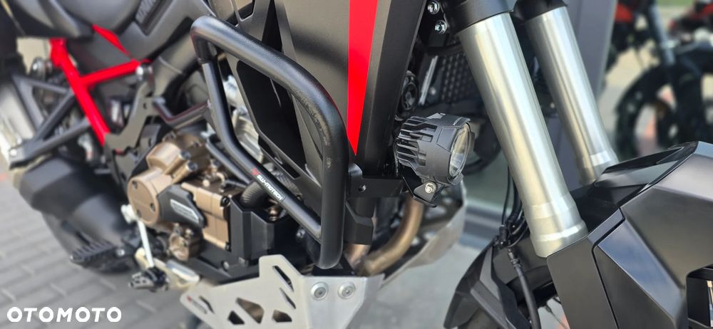 Honda CRF - 19