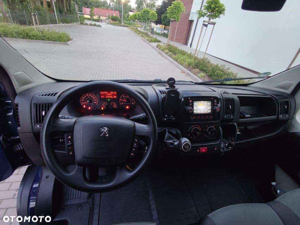 Peugeot Boxera - 10