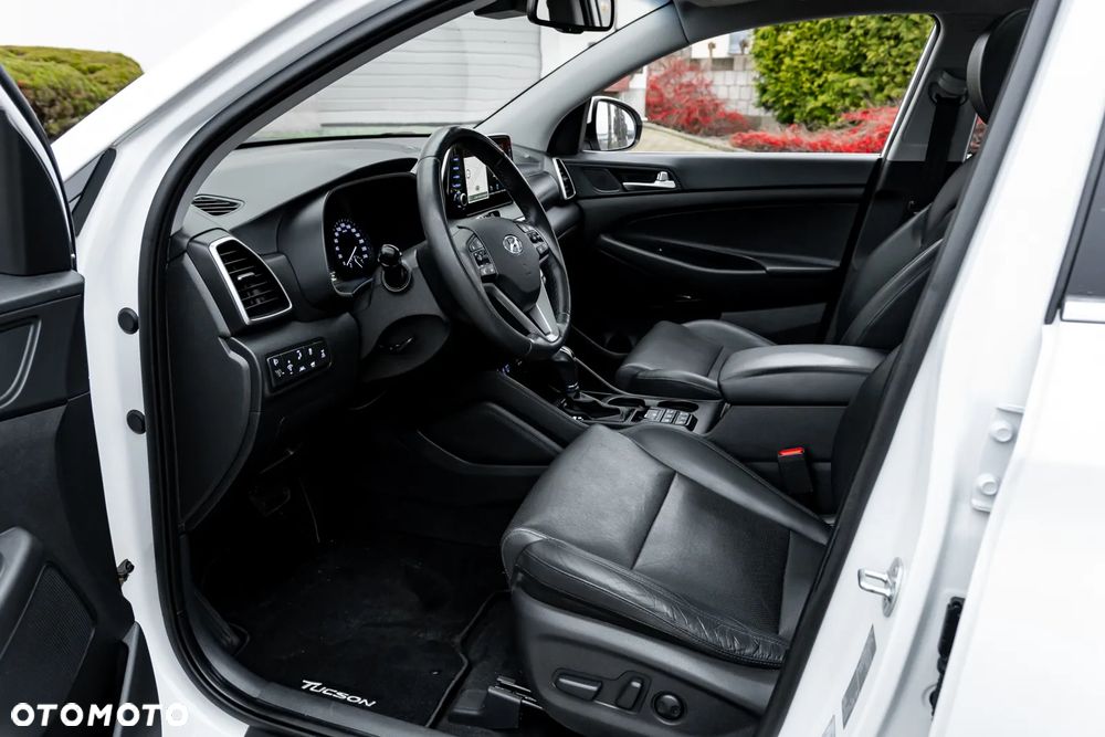 Hyundai Tucson - 16