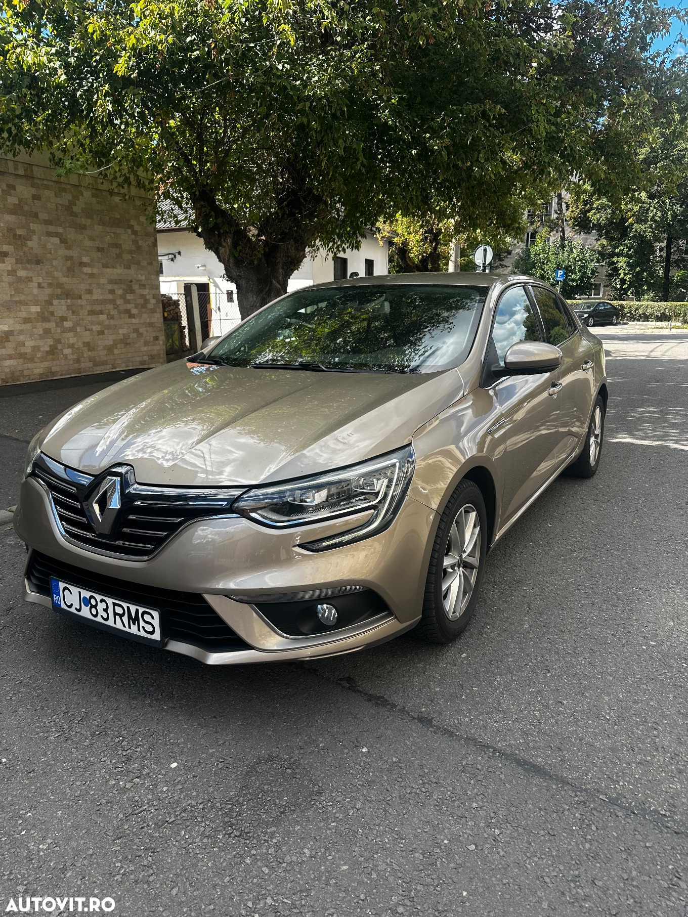 Renault Megane TCe Intens - 2