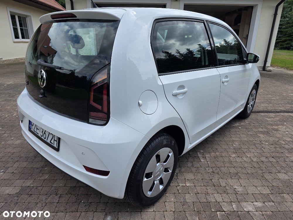 Volkswagen up! Active - 4