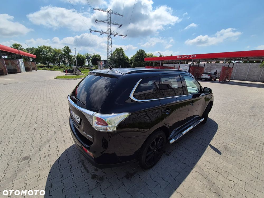 Mitsubishi Outlander 2.0 Intense - 7
