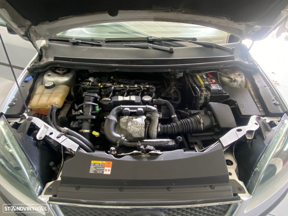 Ford Focus SW 1.6 TDCi Trend - 18