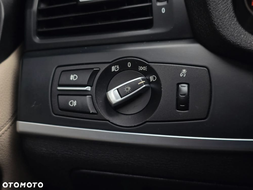 BMW X3 xDrive20i - 26