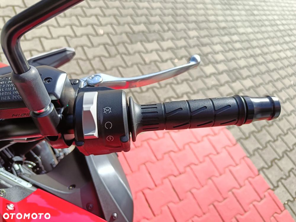 Kawasaki Z 900 - 11