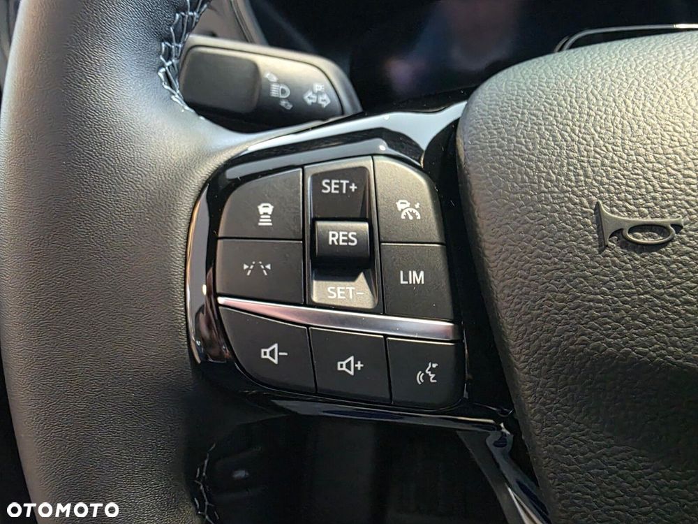 Ford Kuga - 21