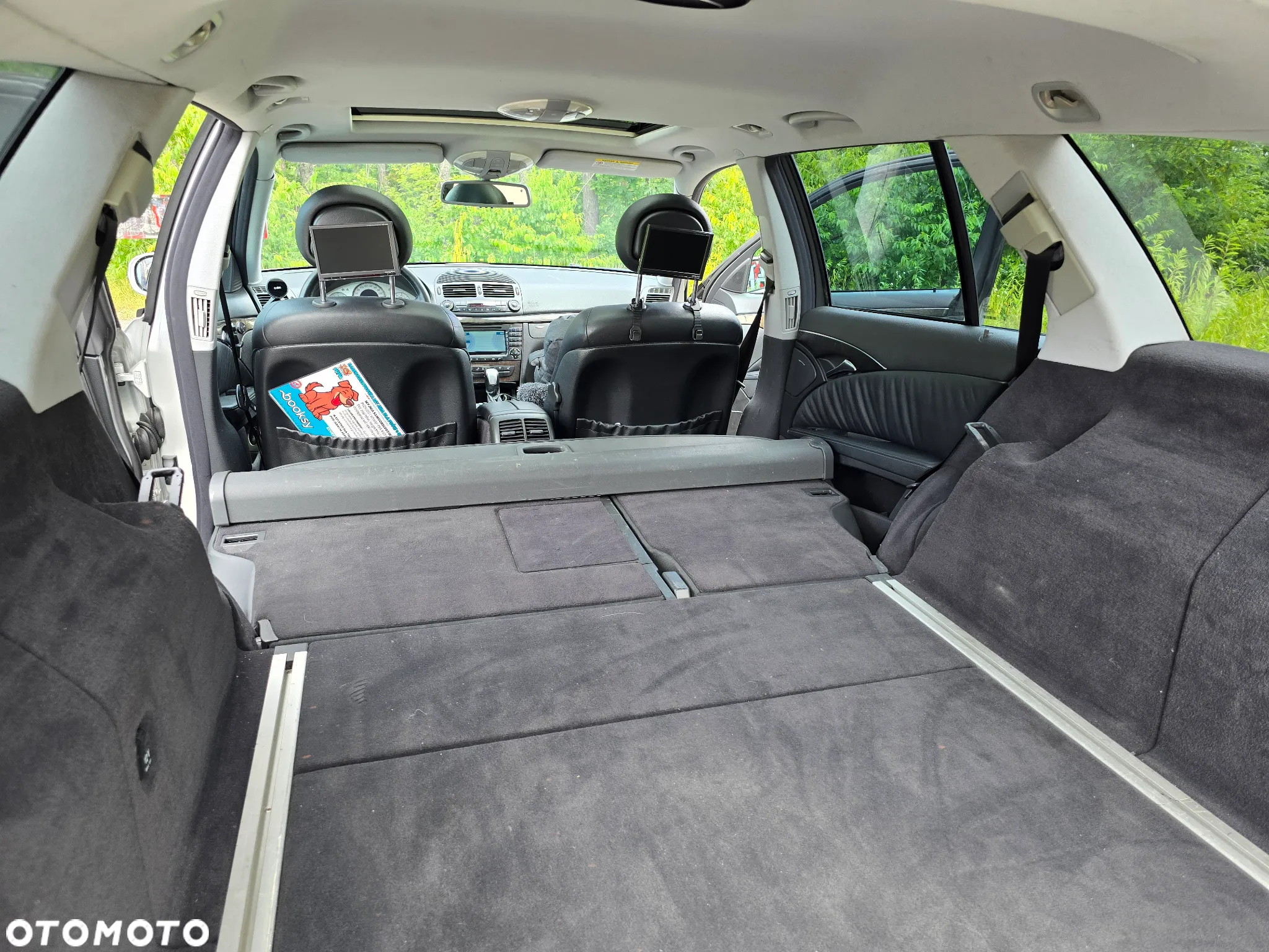 Mercedes-Benz Klasa E 320 T Avantgarde - 37
