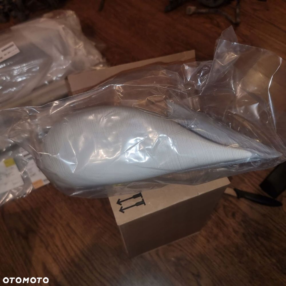 LUSTERKO LEWE PRAWE ELEK. M-TECHNIC BMW 8 E31 EU - 9