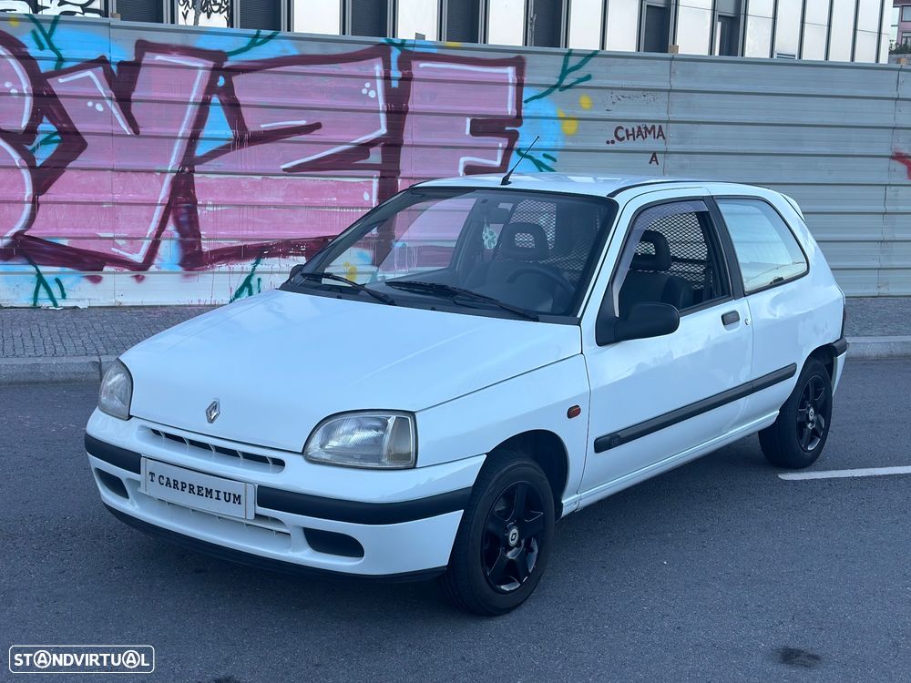 Renault Clio 1.9 D - 4