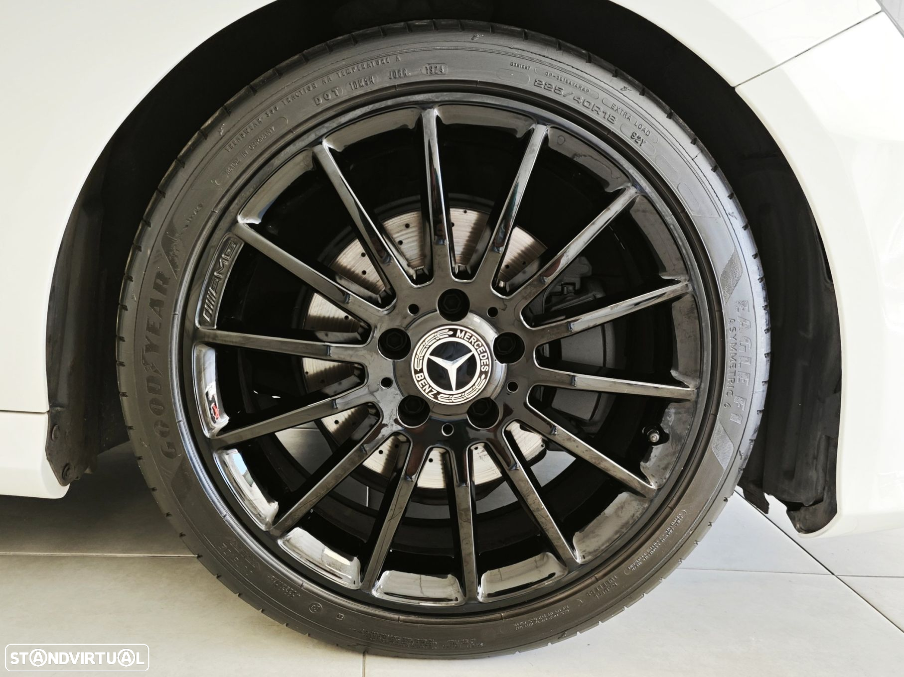 Mercedes-Benz A 180 (BlueEFFICIENCY) AMG Sport - 12