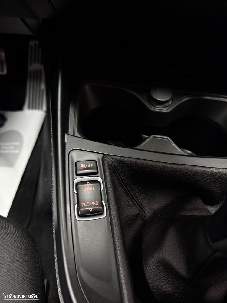 BMW 116 d EfficientDynamics Edition Sport Line - 18