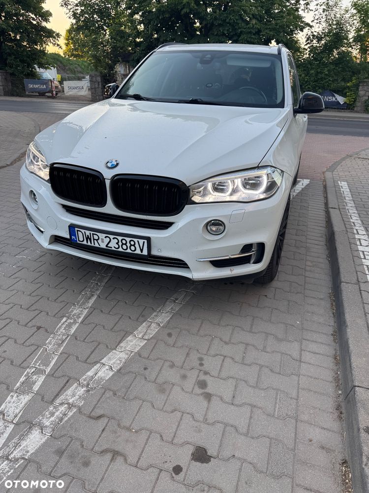 BMW X5 xDrive25d - 38
