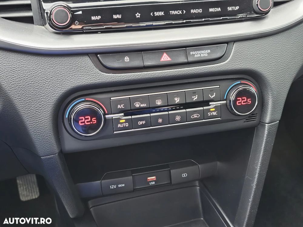 Kia XCeed 1.6 CRDi DCT7 PLATINUM EDITION - 34