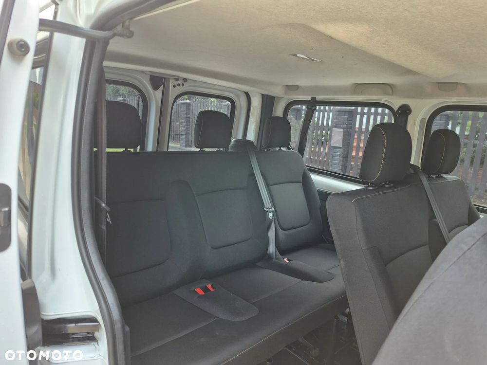 Renault TRAFIC - 8