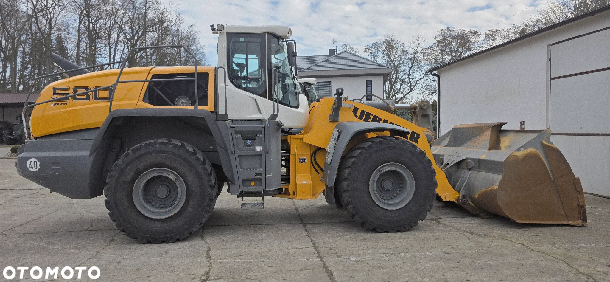 Liebherr 580 - 3