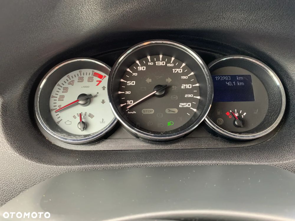 Renault Megane 1.6 16V Color Edition - 18