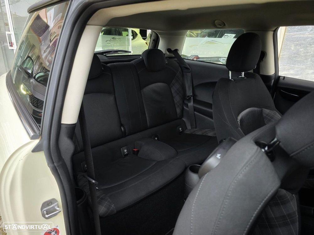 MINI 3 Portas Cooper S - 8