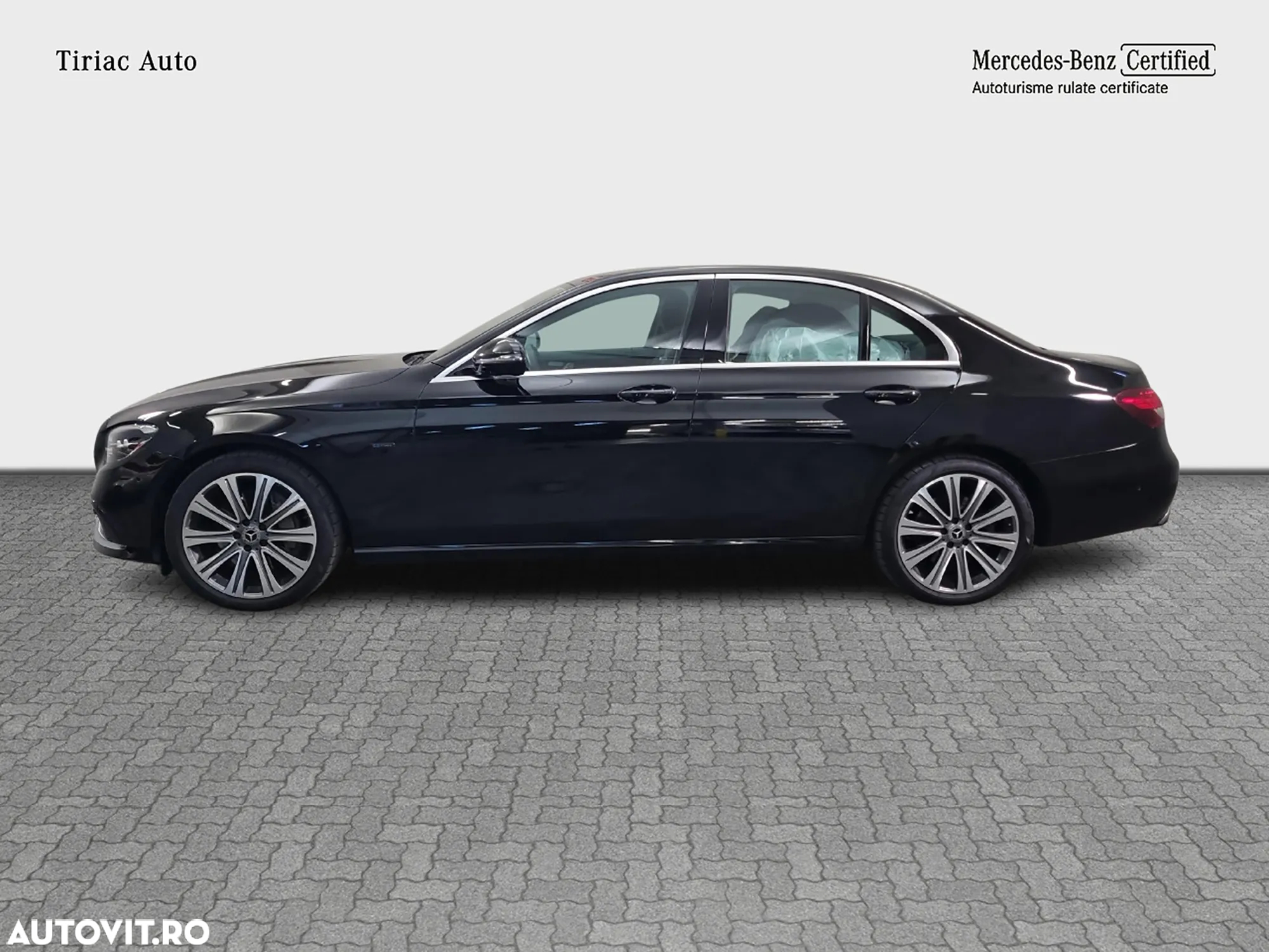 Mercedes-Benz E 300 de Aut. - 2