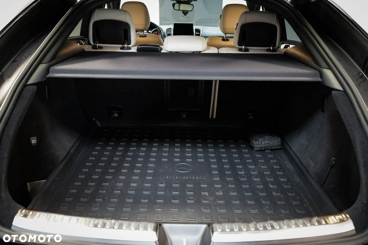 Mercedes-Benz GLE - 13