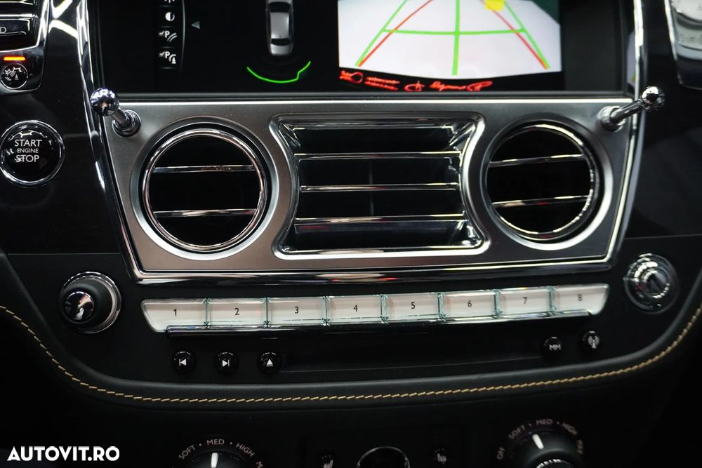 Rolls-Royce Ghost - 17