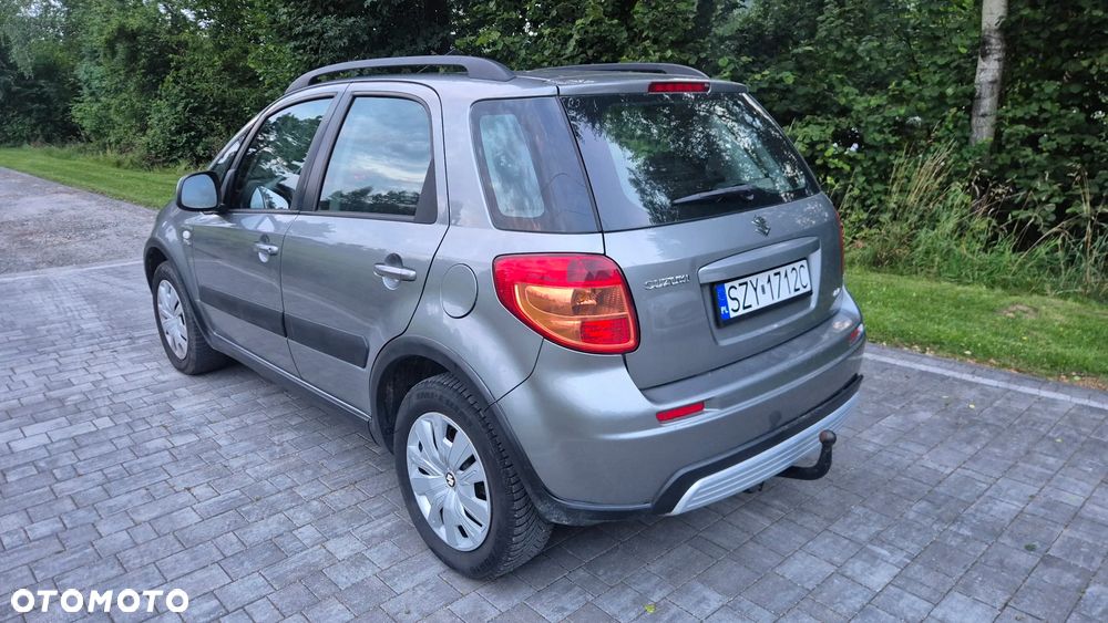 Suzuki SX4 1.9 DDiS DPF 4x4 Club - 4