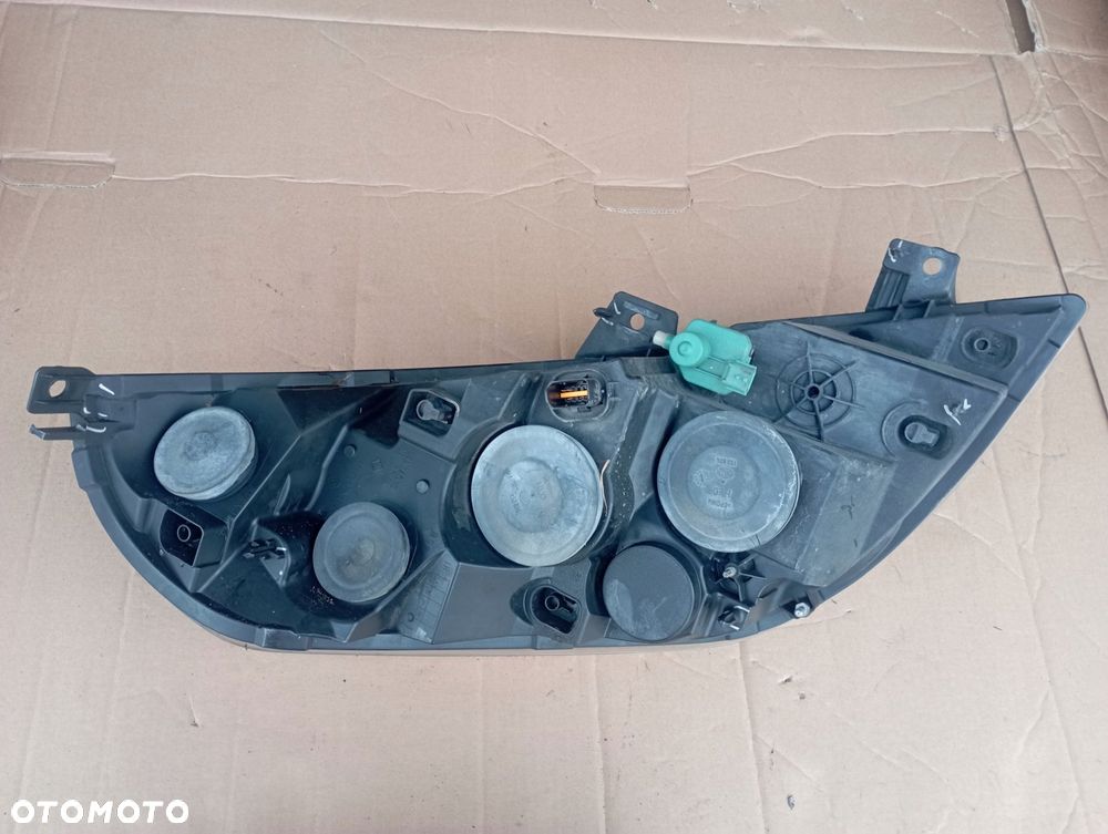 OPEL MOVANO LAMPA LEWA PRZÓD PRZEDNIA - 2