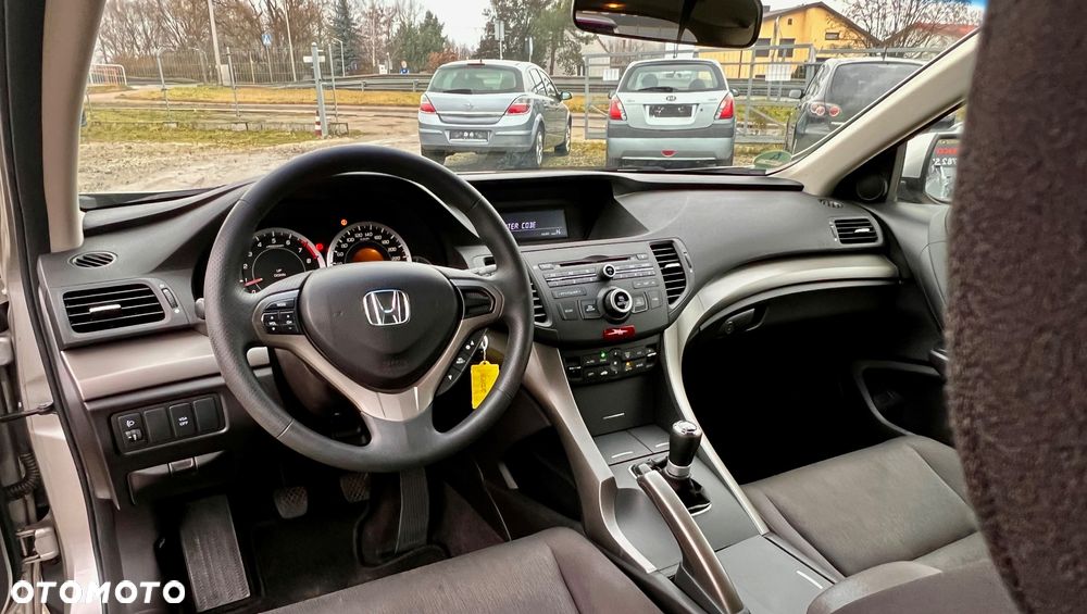 Honda Accord 2.0 Elegance Advantage - 8