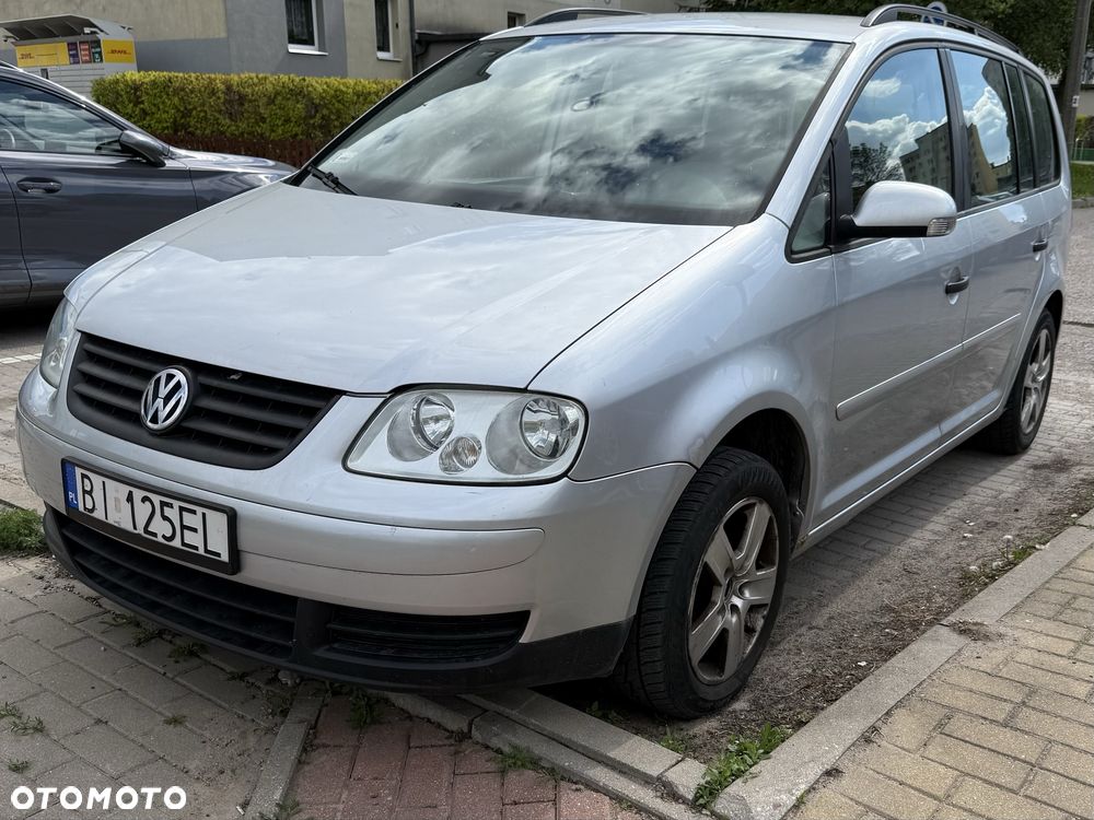 Volkswagen Touran - 3