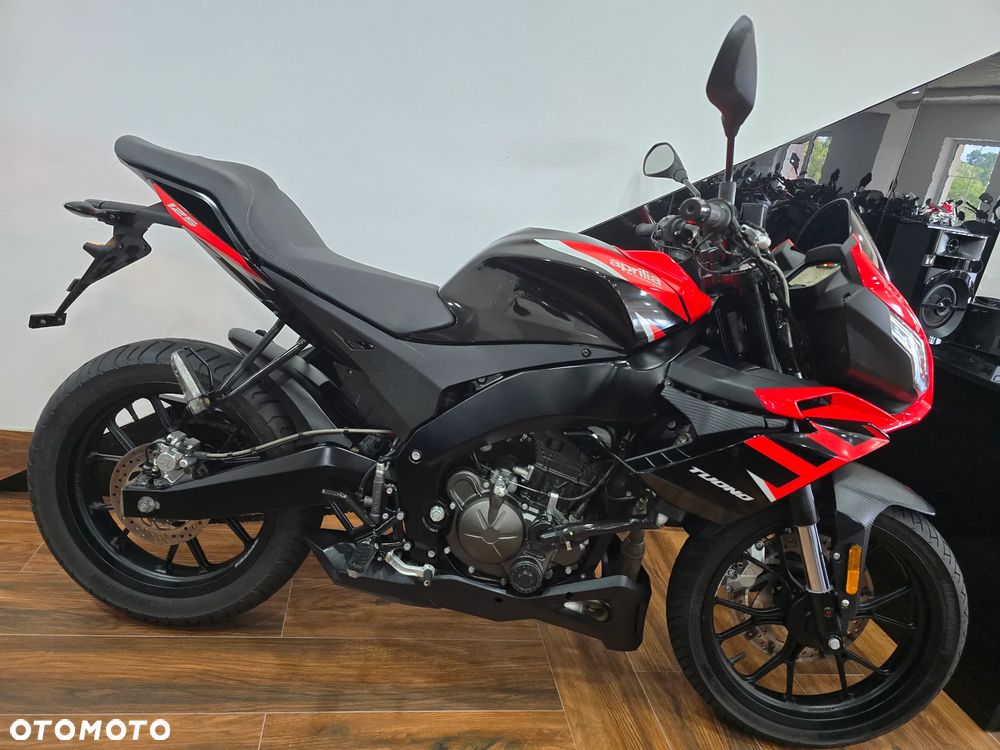 Aprilia Tuono - 38