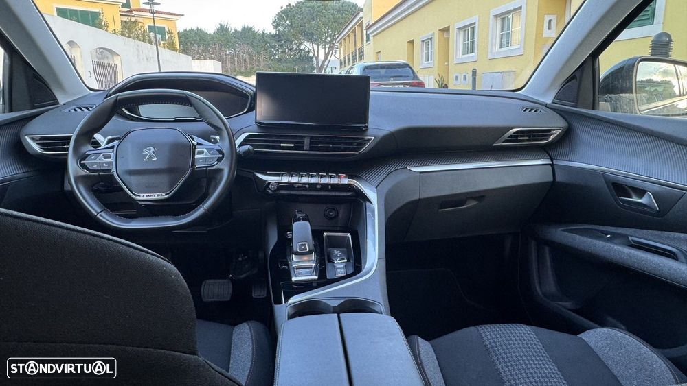 Peugeot 5008 1.2 PureTech Allure Pack EAT8 - 8