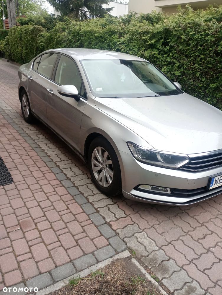 Volkswagen Passat 1.6 TDI BMT Trendline - 2