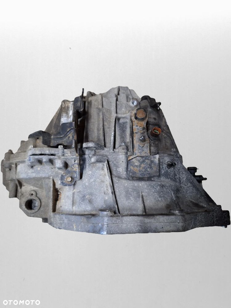 Skrzynia Biegów PF6006 2.5 dCi 8200546196 - 3