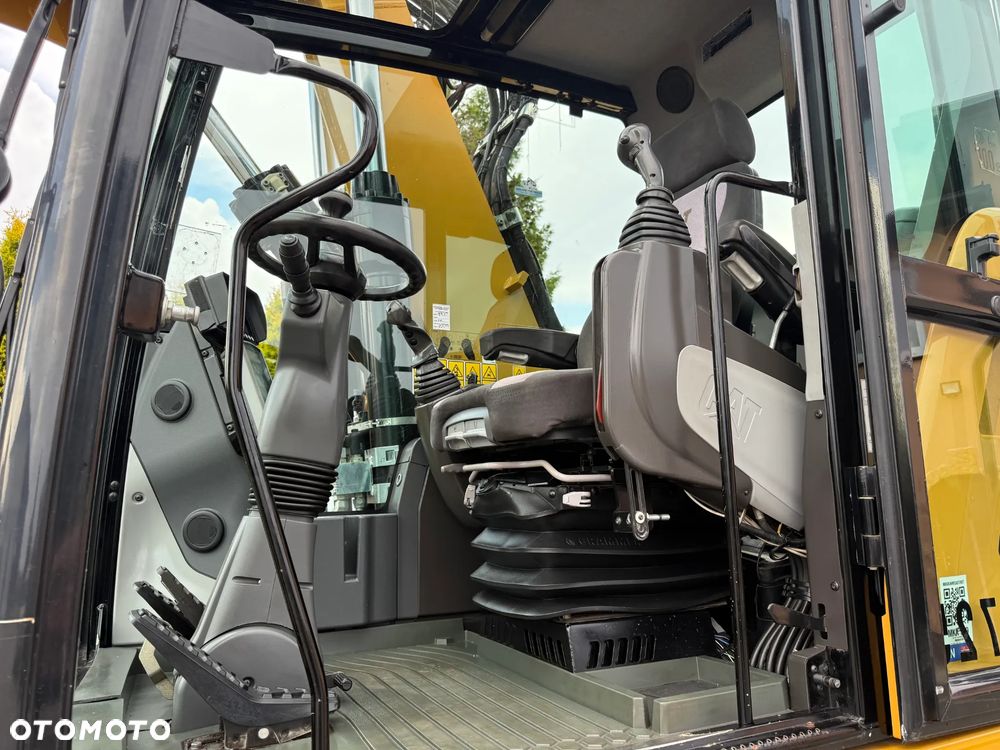 Caterpillar 318 F Super Stan - 12